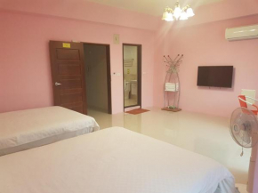  MOMO Homestay  Тайдун